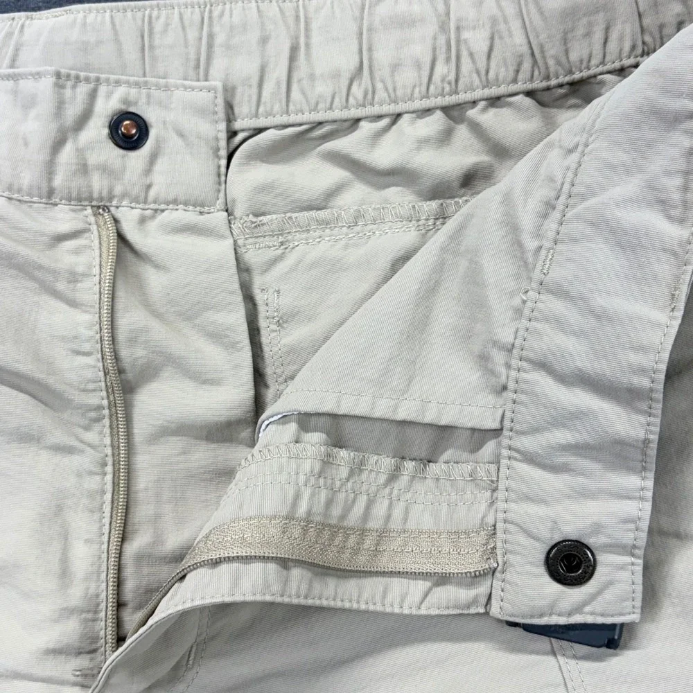 The North Face Shorts Mens XL Beige Cargo Hiking 10in Inseam 38 Waist Belt